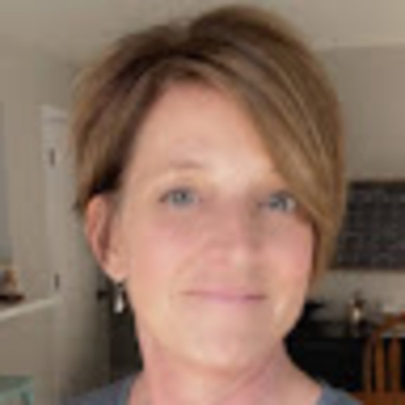 Meet your Posher, Cara - Picture 1 of 1